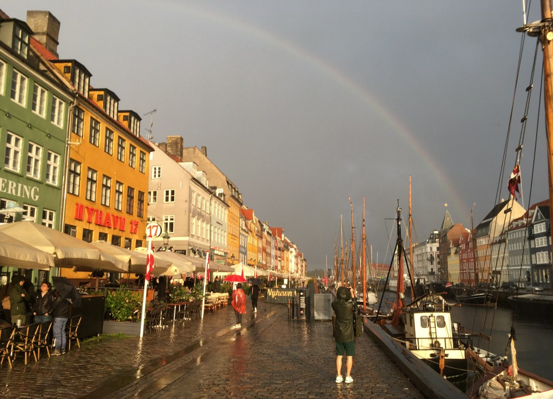 A8A7F4A5-C3CF-4F26-8B75-0ABE62D84019