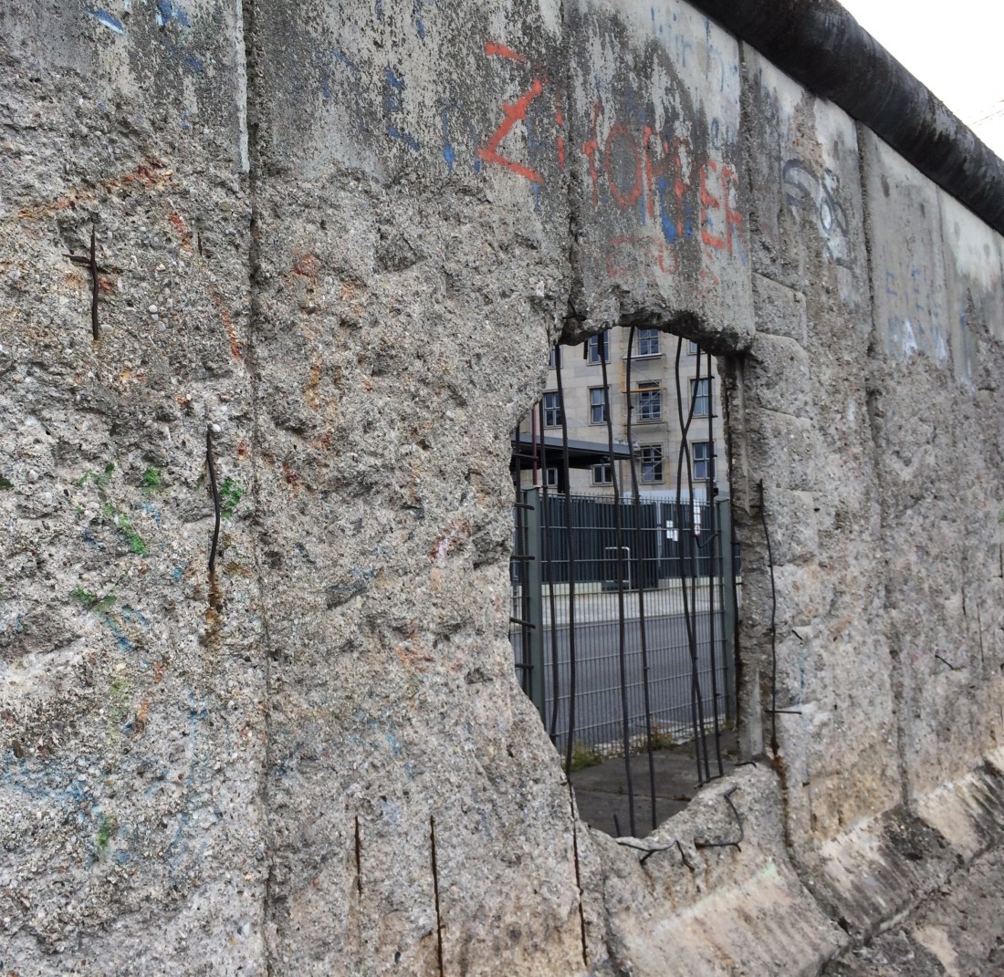 B5A53920-6431-4C4B-9335-4993D9502C64