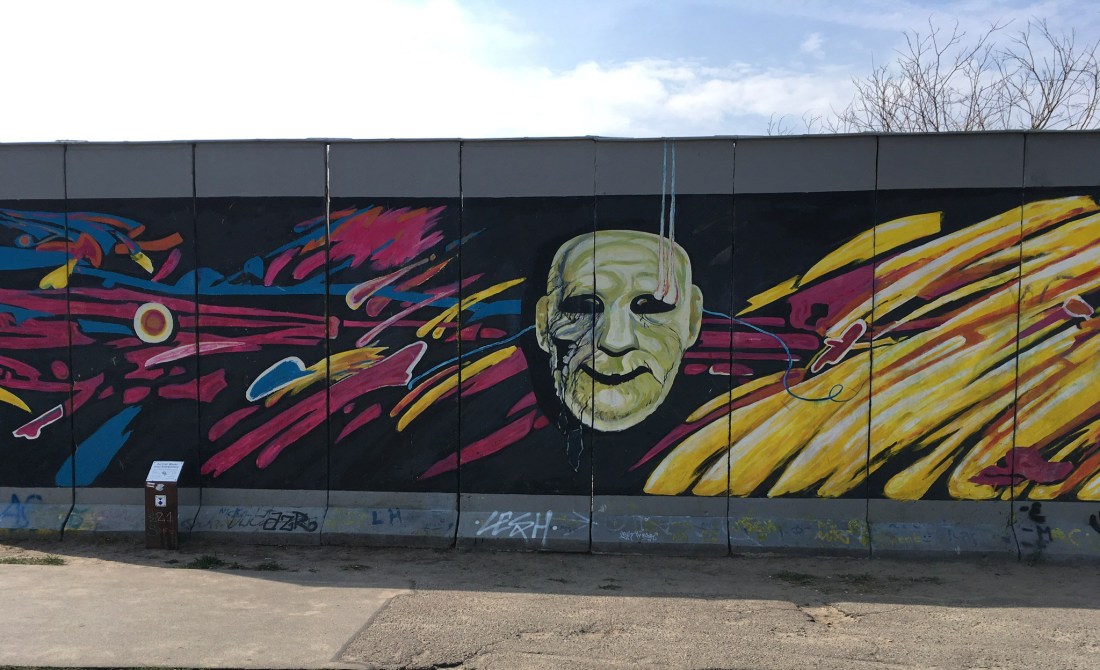 F49133EB-FFE7-4D94-8BBC-72621A62CDD4